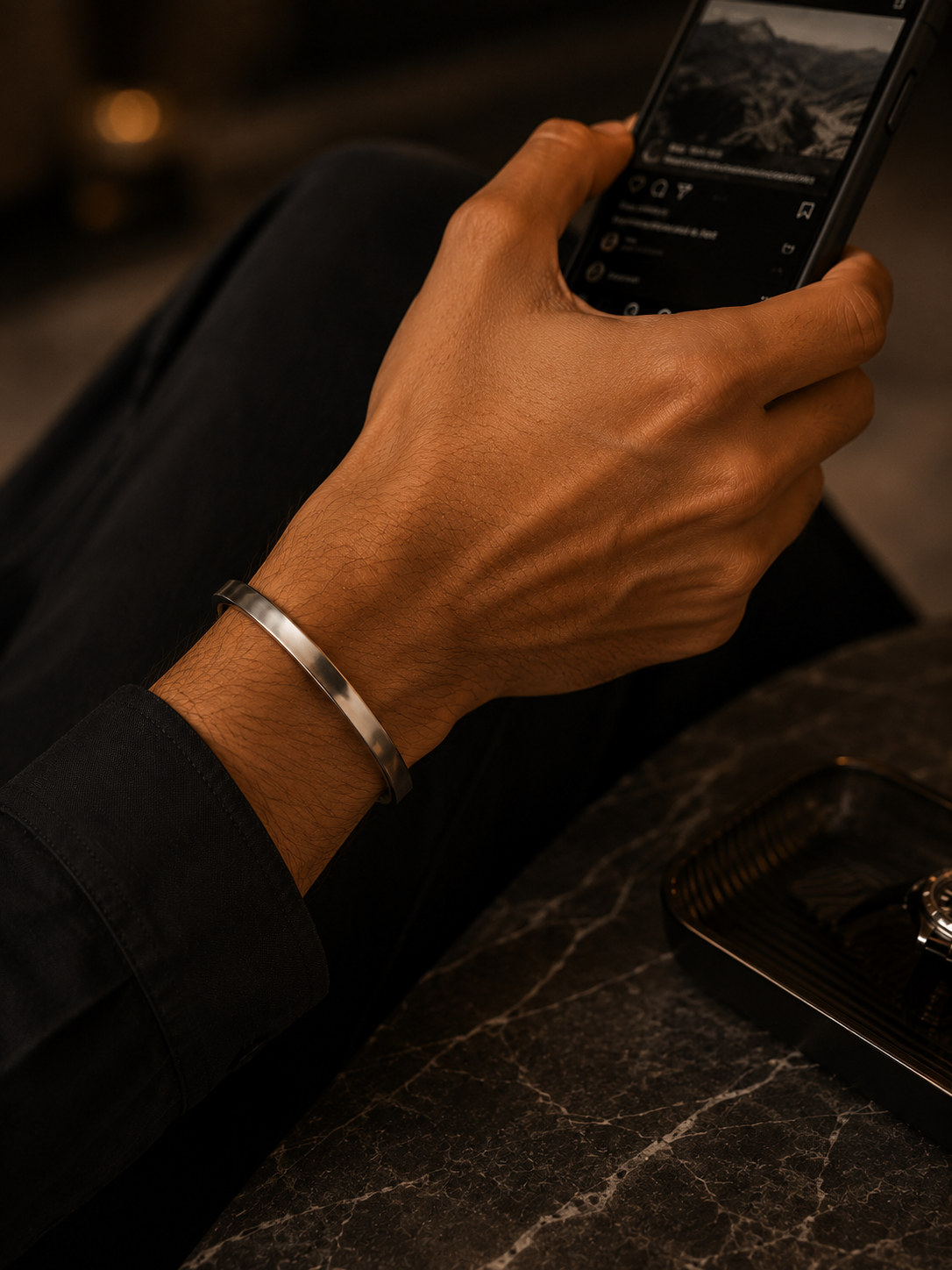 Minimalist Flat-Edge Brushed Silver Bangle | Sleek Hinged Cuff